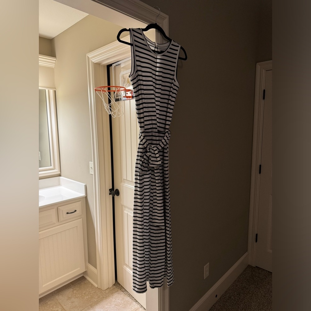 Pant Romper from Banana Republic - size 2